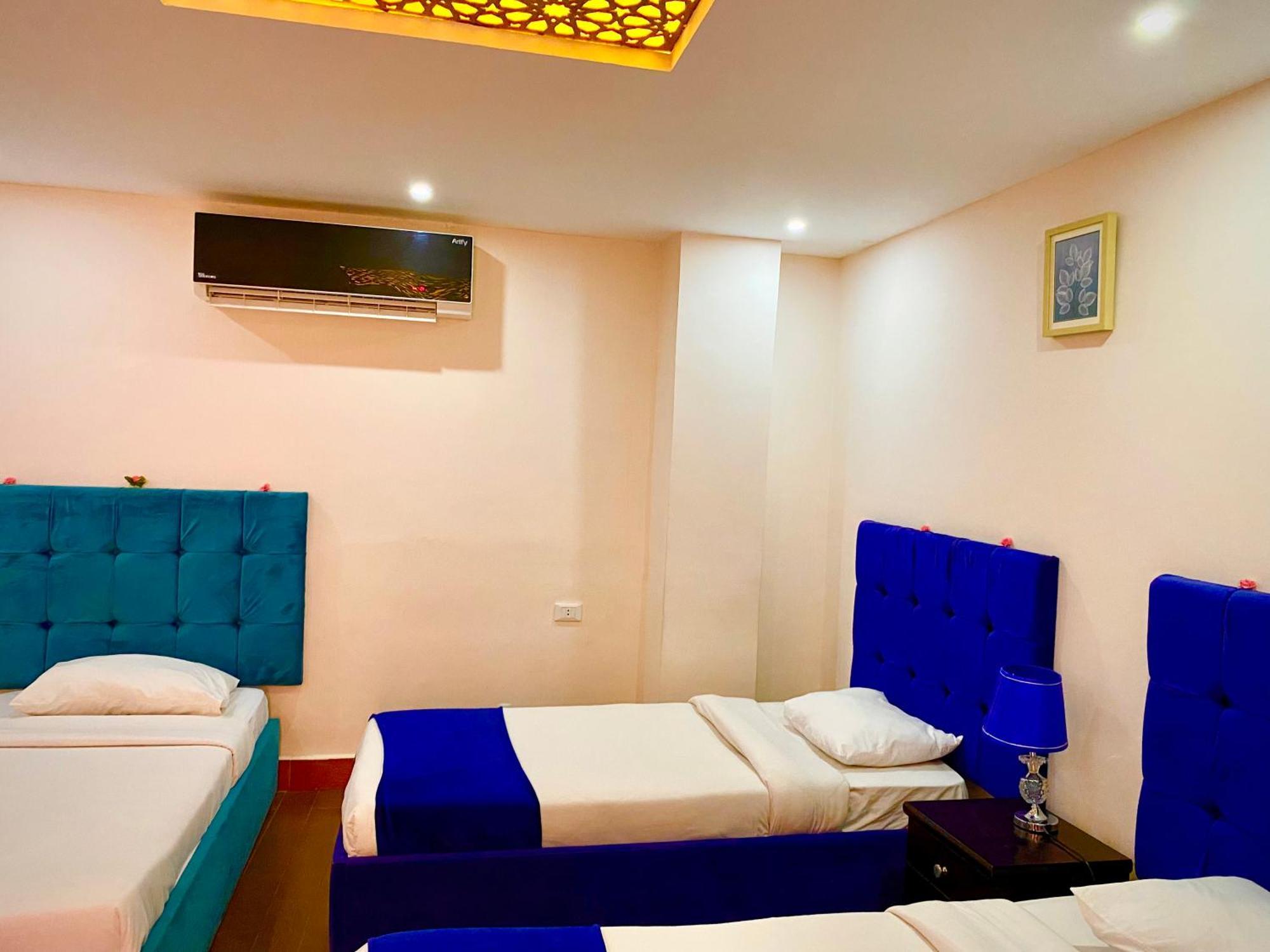 Golden Pyramids Inn Kafret el-Gabal Zewnętrze zdjęcie
