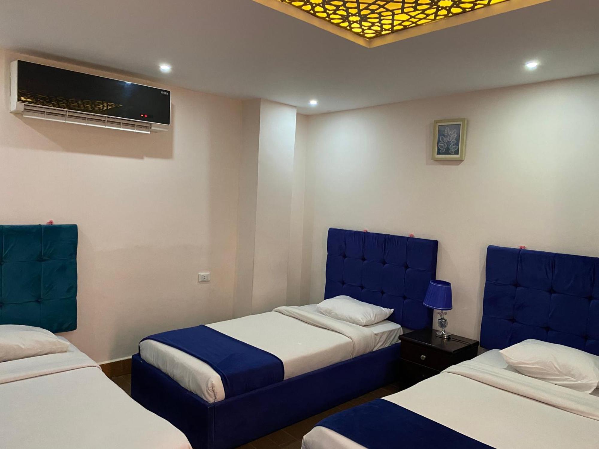 Golden Pyramids Inn Kafret el-Gabal Zewnętrze zdjęcie