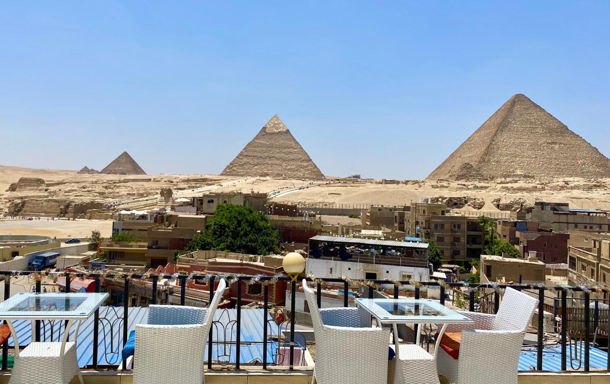 Golden Pyramids Inn Kafret el-Gabal Zewnętrze zdjęcie